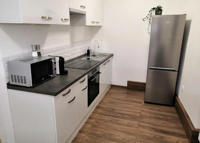 Slo. Apartments