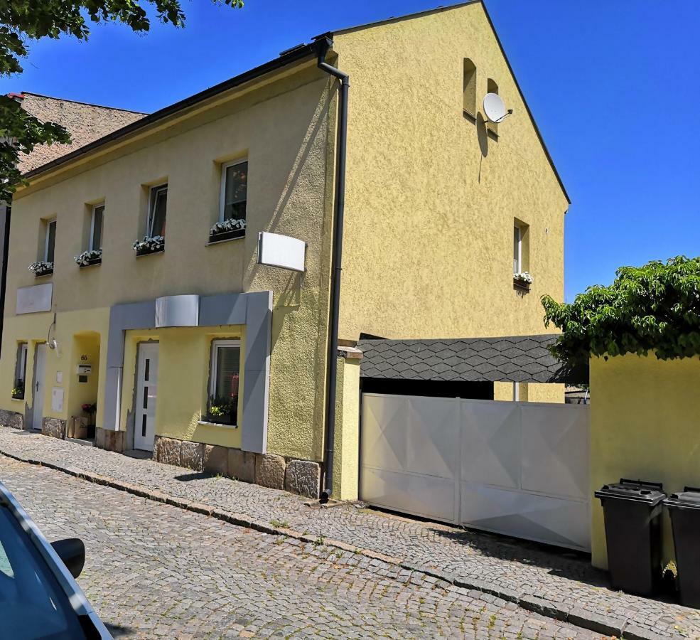 Slo. Apartment Bakov nad Jizerou